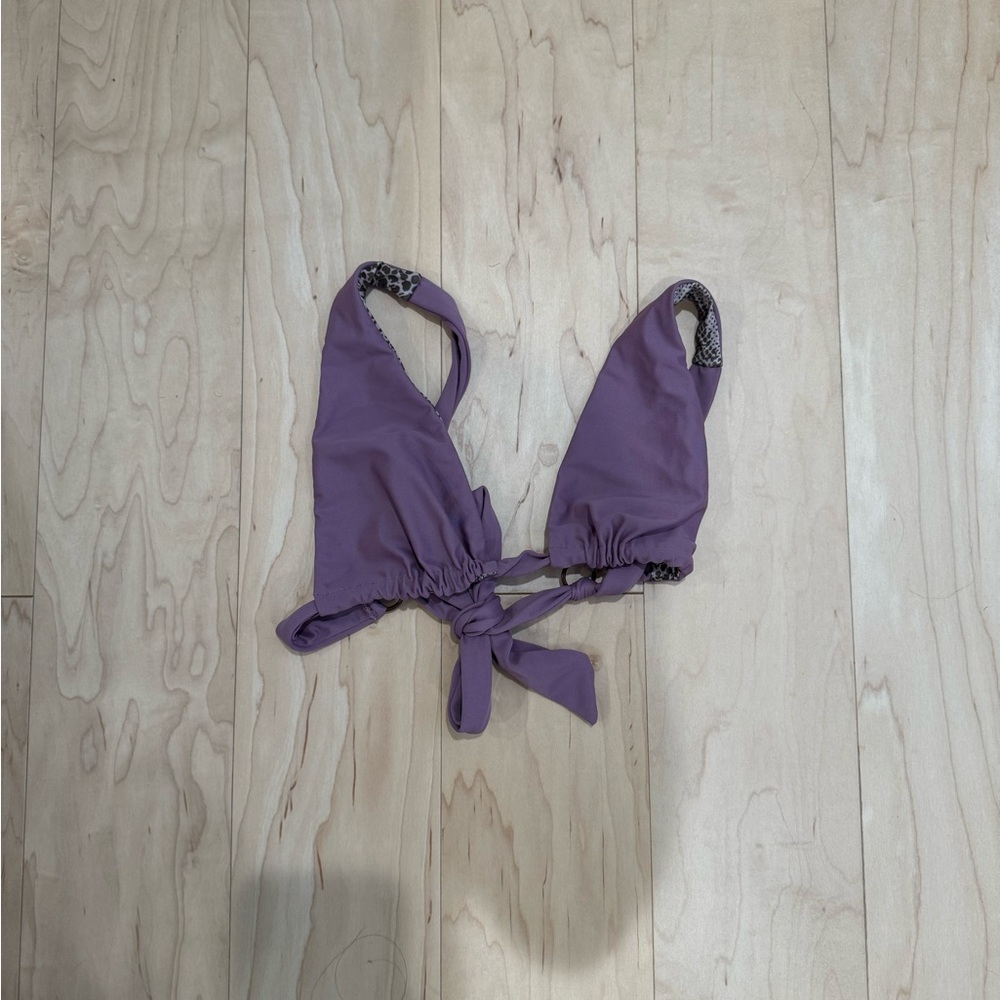 Acacia Blake top